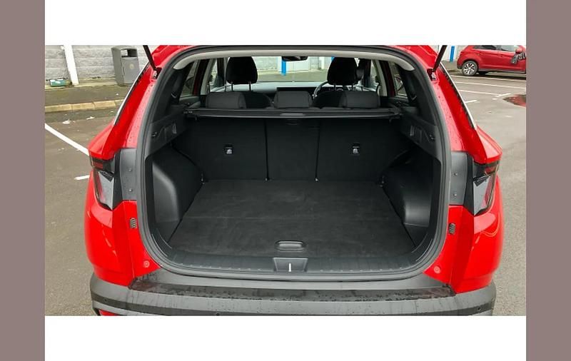 Used Hyundai Tucson Advanced 160 HP (117 kW) 2025 Red SUV