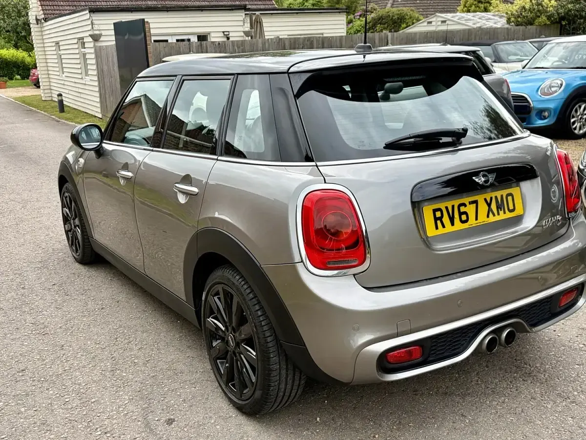 Used Mini Cooper S Hatch 192 HP (141 kW) 2017 Silver Hatchback