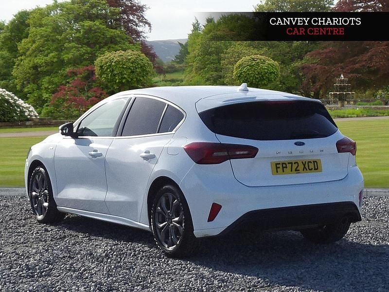 Used Ford Focus ST-Line 2023 White Hatchback