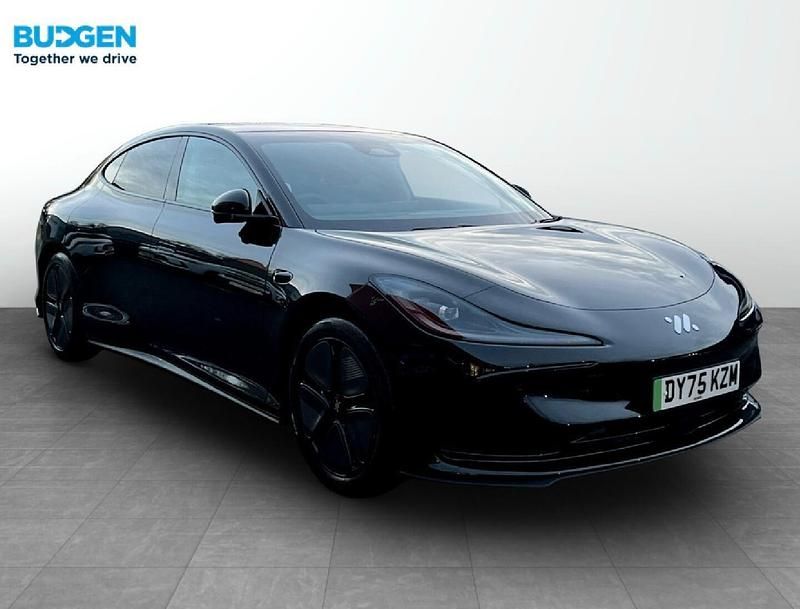 Used MG IM5 216 kW (295 HP) 2025 Black Hatchback