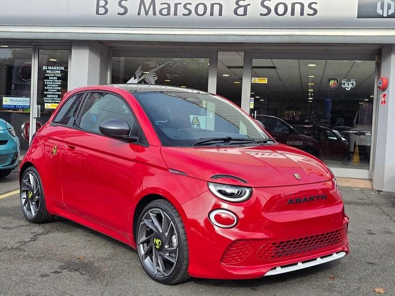 Black New 2025 Abarth 500e Hatchback | £33,135 (A bit pricey) - Image 1/4