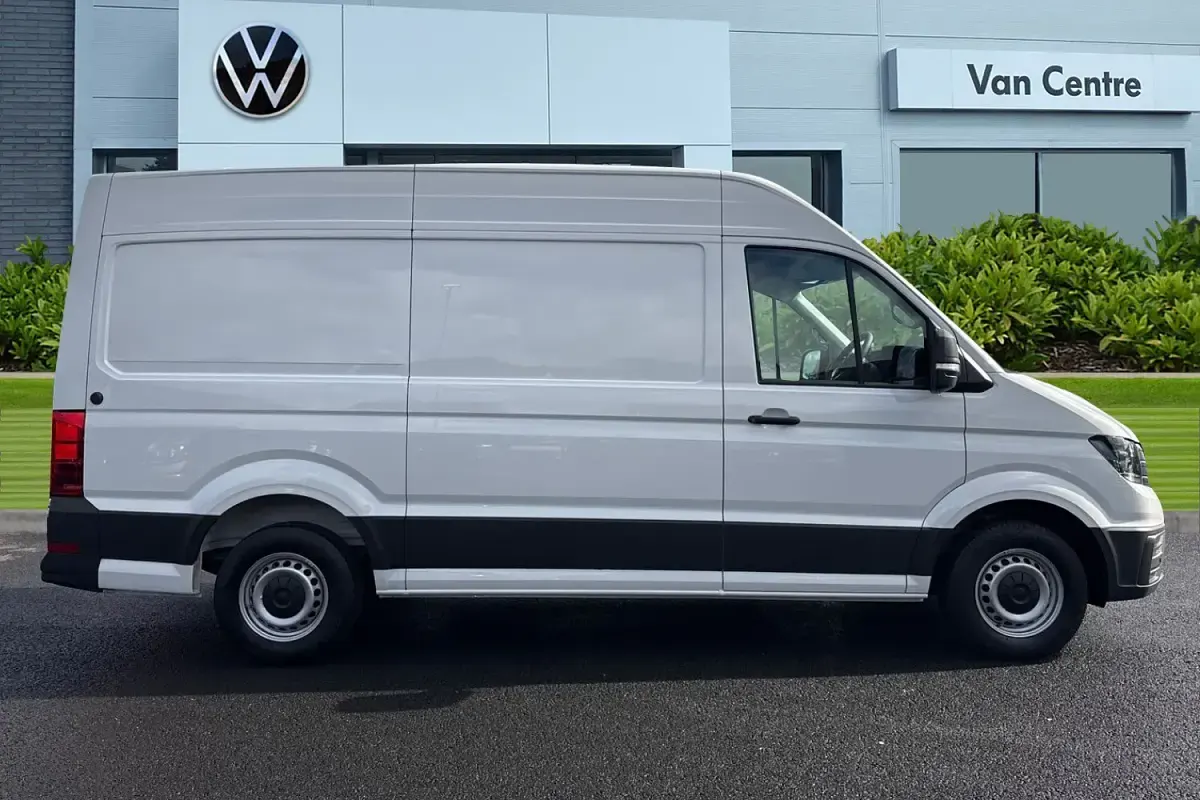 Used VW Crafter 140 HP (102 kW) 2024 White Van