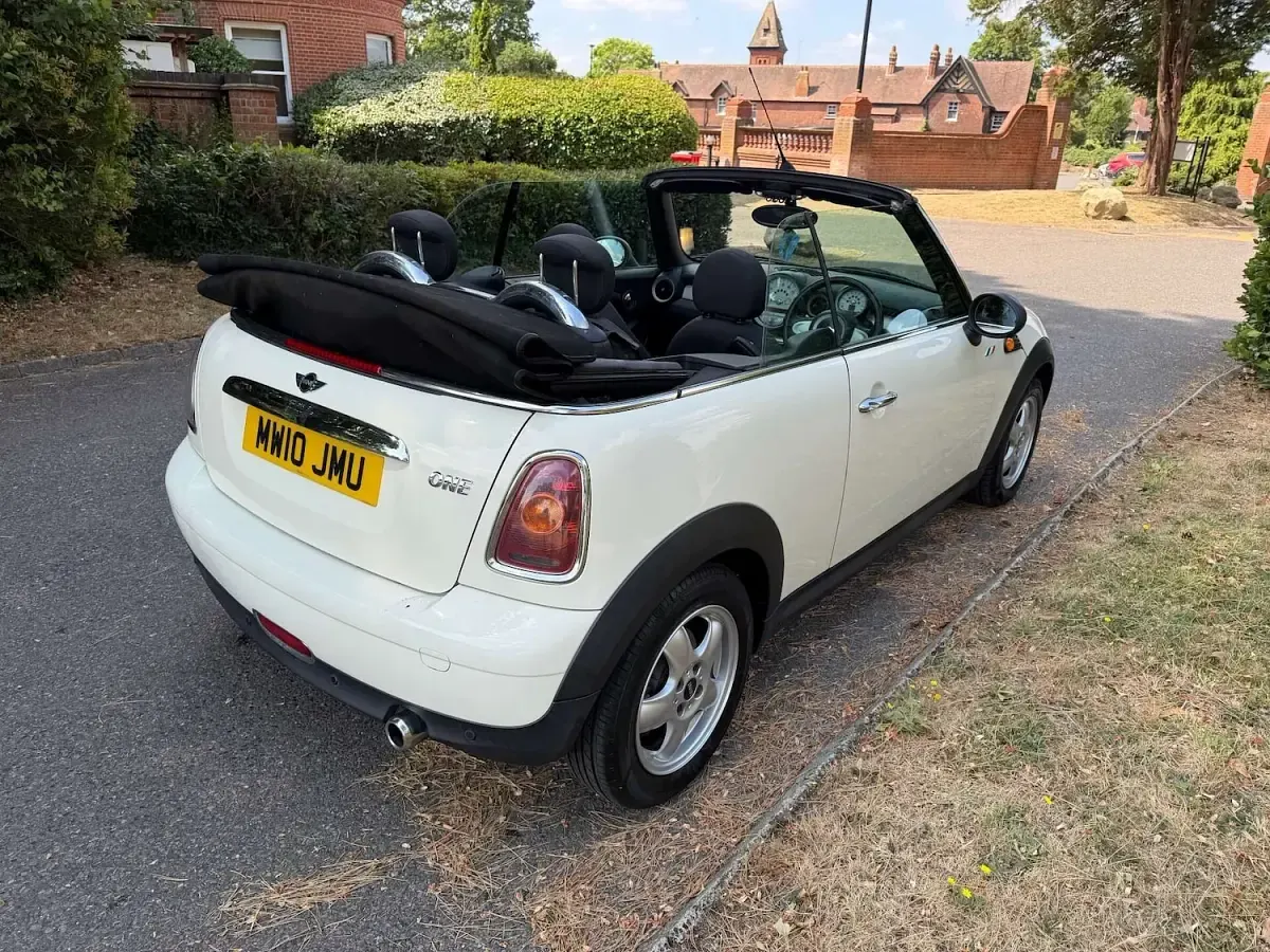 Used Mini ONE 2010 White Hatchback