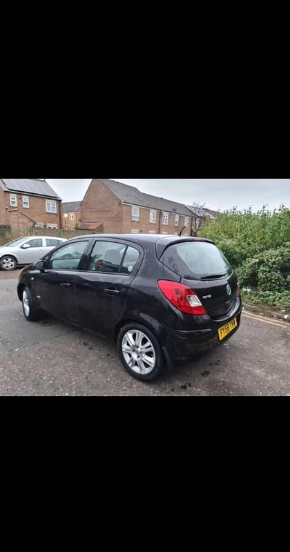 Used Vauxhall Corsa Design Edition 2008 Black Hatchback