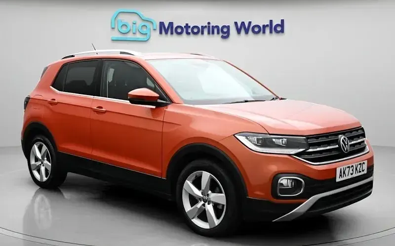 Usado VW T-Cross SEL 110 HP (80 kW) 2023 SUV