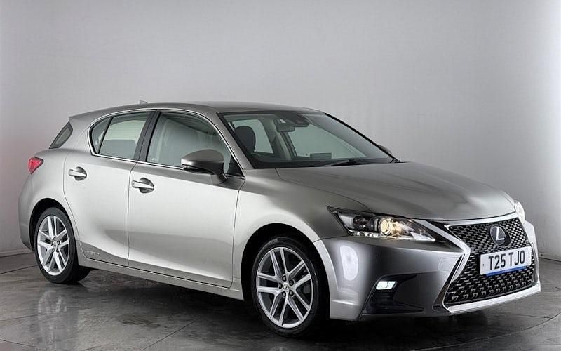 Silver Used 2018 Lexus CT200h Hatchback | £13,800 (Fair price) - Image 1/3