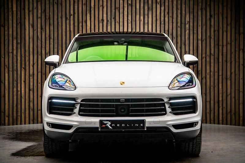Used Porsche Cayenne 340 HP (250 kW) 2019 White SUV