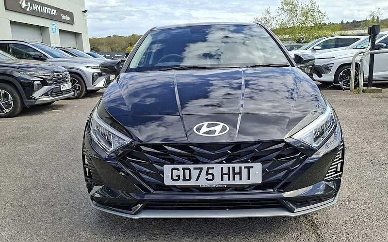Used Hyundai i20 90 HP (66 kW) 2025 Black Hatchback