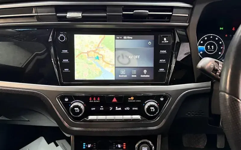Used SsangYong Korando 163 HP (119 kW) 2021 White SUV