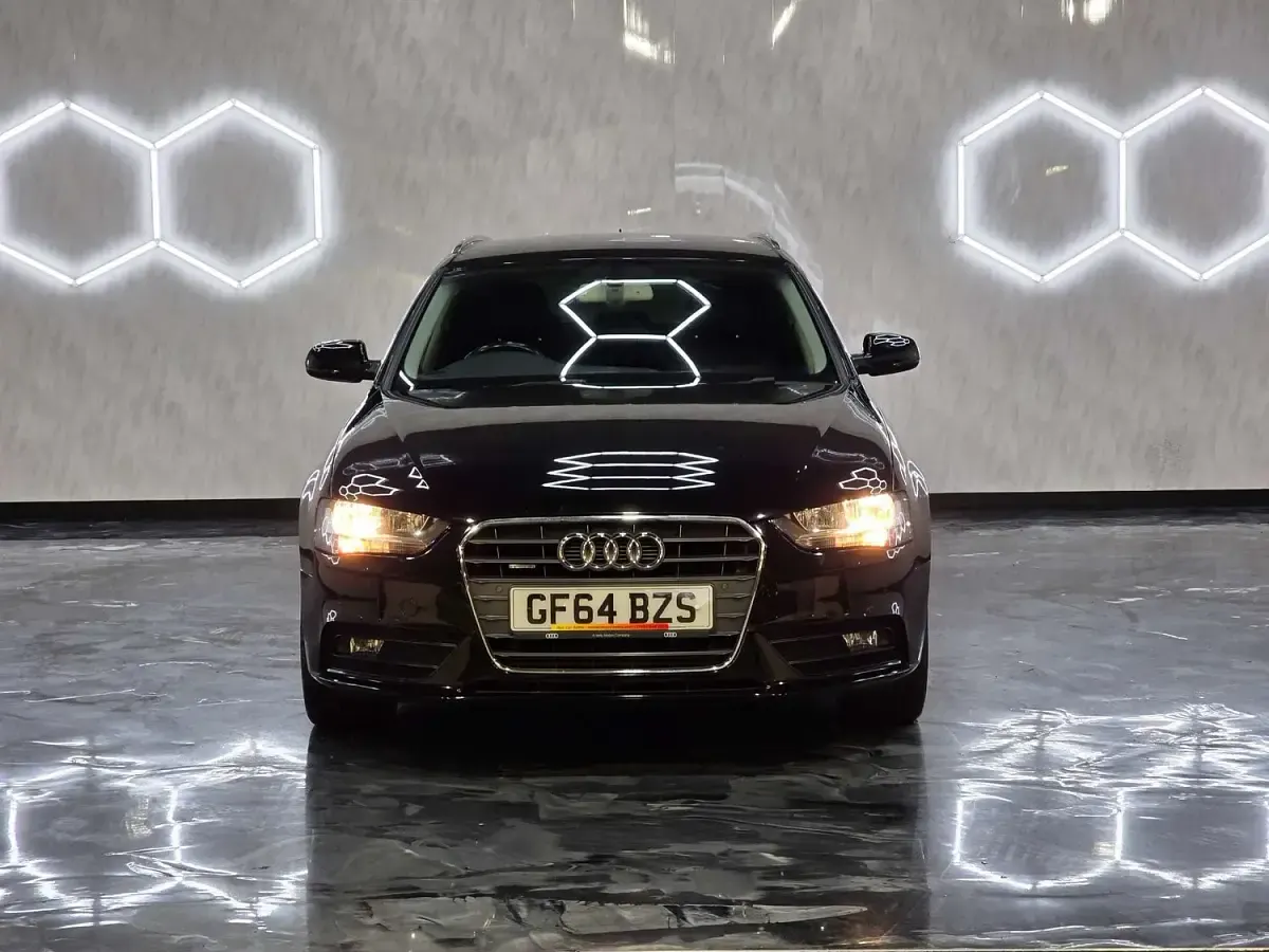 Used Audi A4 Advanced 177 HP (130 kW) 2014 Black Estate