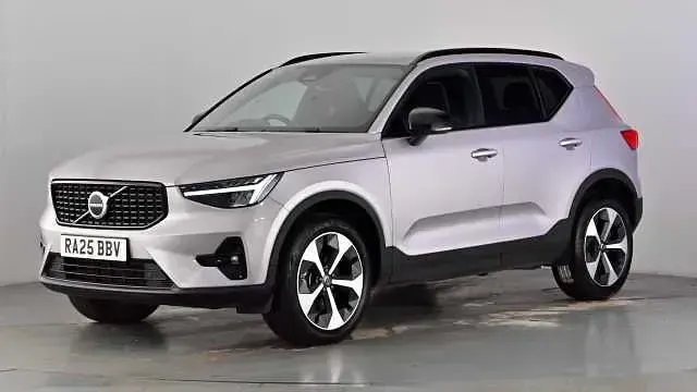 Used Volvo XC40 Plus 197 HP (144 kW) 2025 Aurora silver SUV