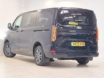 Used Ford Tourneo Titanium 160 kW (218 HP) 2025 Black MPV