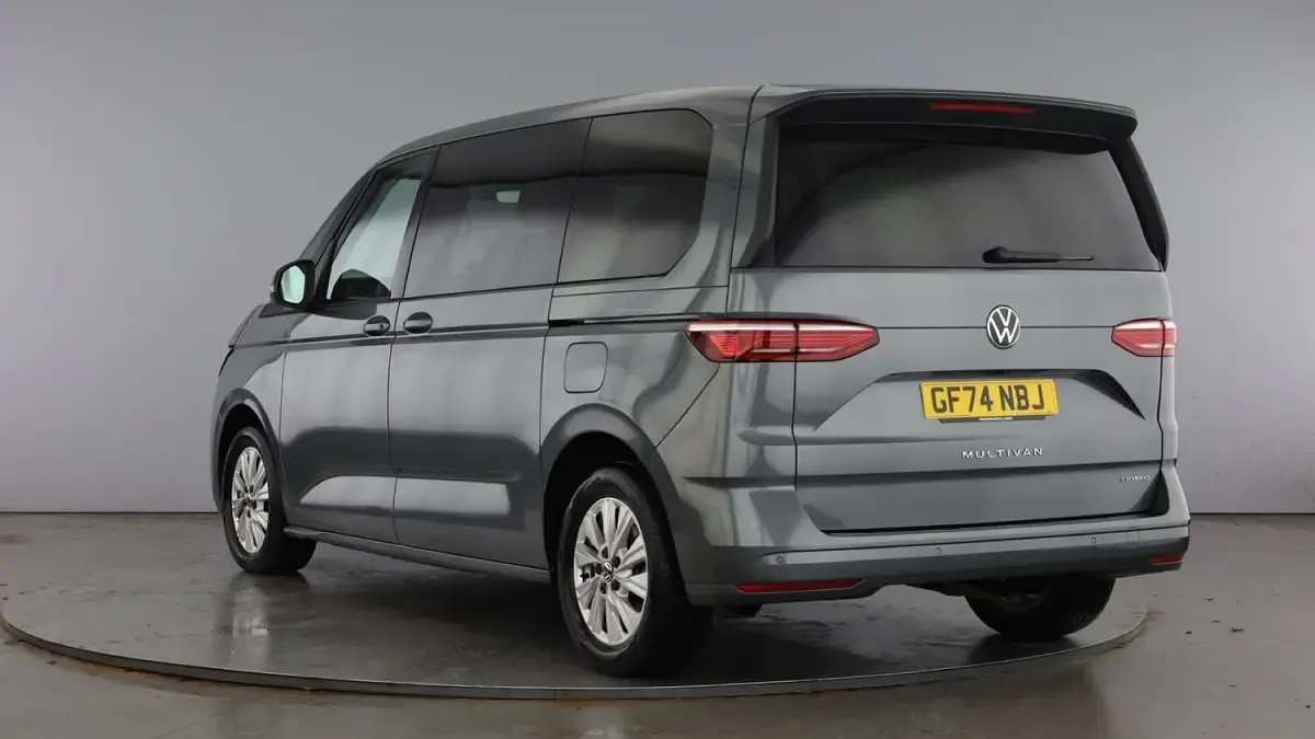 Used VW Multivan Life 218 HP (160 kW) 2024 Grey MPV
