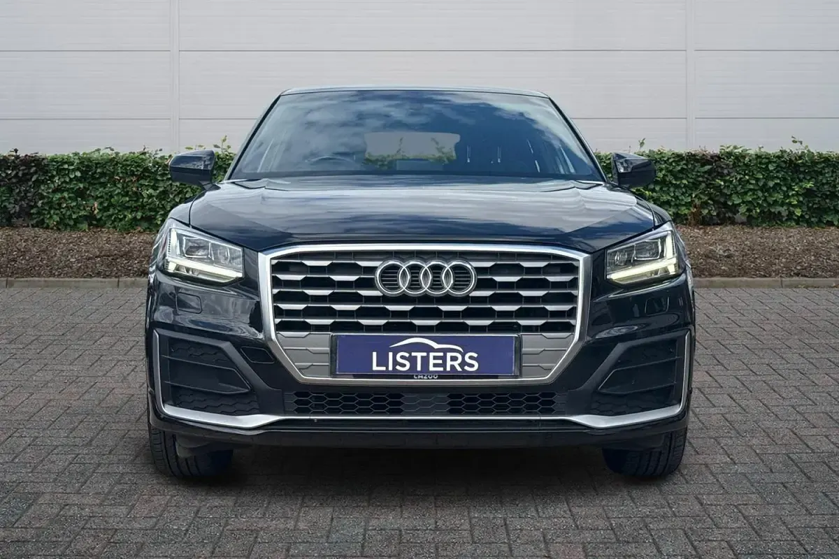 Used Audi Q2 S-Line 116 HP (85 kW) 2020 Black SUV