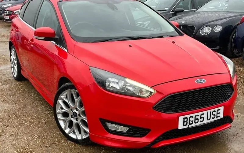Used Ford Focus Zetec 125 HP (91 kW) 2016 Hatchback