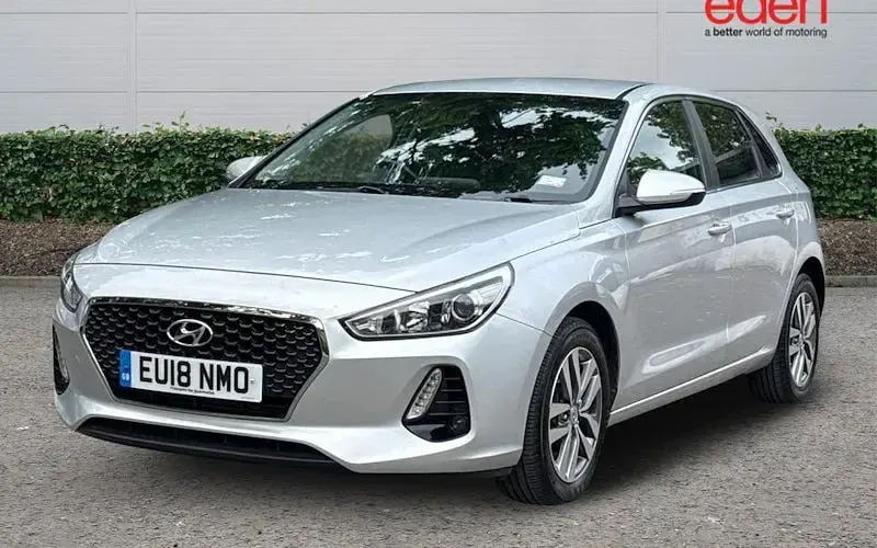 Used Hyundai i30 SE 120 HP (88 kW) 2020 Hatchback