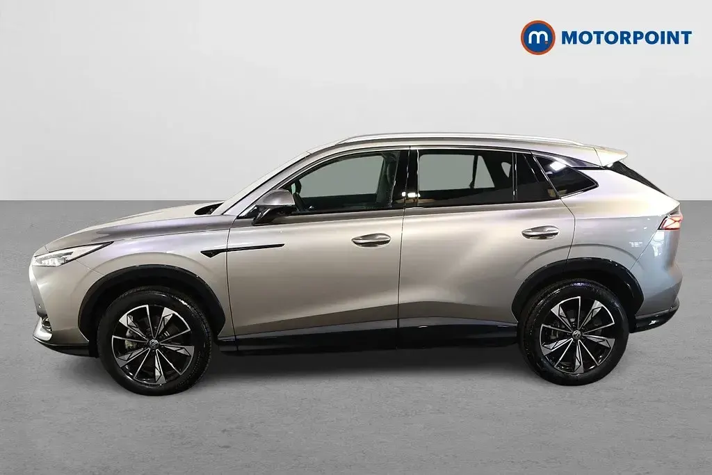 Używany MG HS Trophy 2025 Srebrny SUV