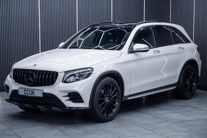 Used Mercedes GLC250 AMG line 211 HP (155 kW) 2018 White SUV