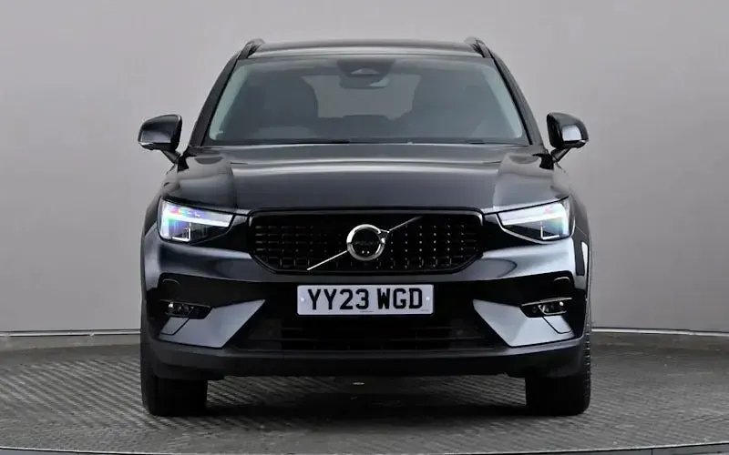 Used Volvo XC40 Plus 163 HP (119 kW) 2026 SUV