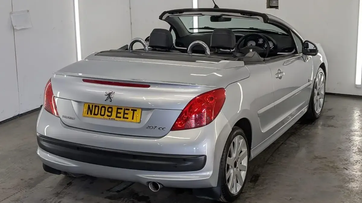 Used Peugeot 207 2009 Silver Cabriolet