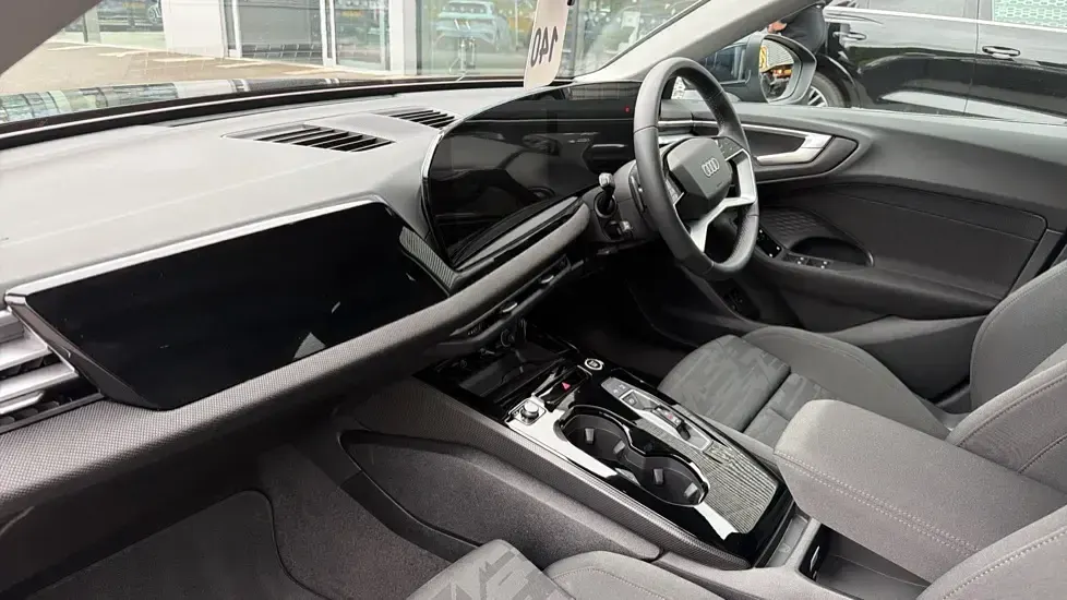Used Audi A5 Advanced 299 HP (219 kW) 2025 Blue Estate