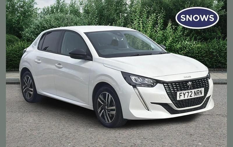 Used Peugeot 208 Allure+ 101 HP (74 kW) 2023 White Hatchback