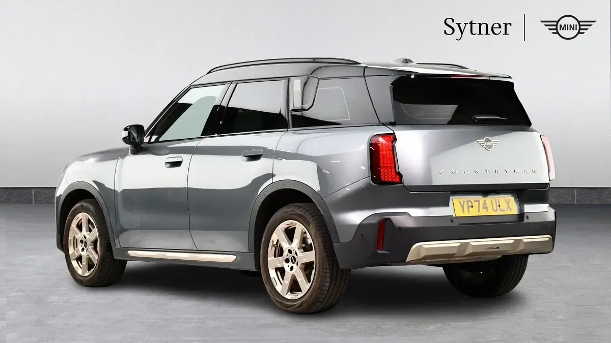 Used Mini Countryman 168 HP (123 kW) 2024 Green SUV