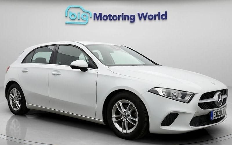 Used 2022 Mercedes A180 SE Hatchback | £15,900 (Super price) - Image 1/4