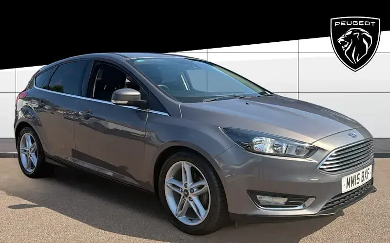 Used Ford Focus Titanium 120 HP (88 kW) 2017 Hatchback