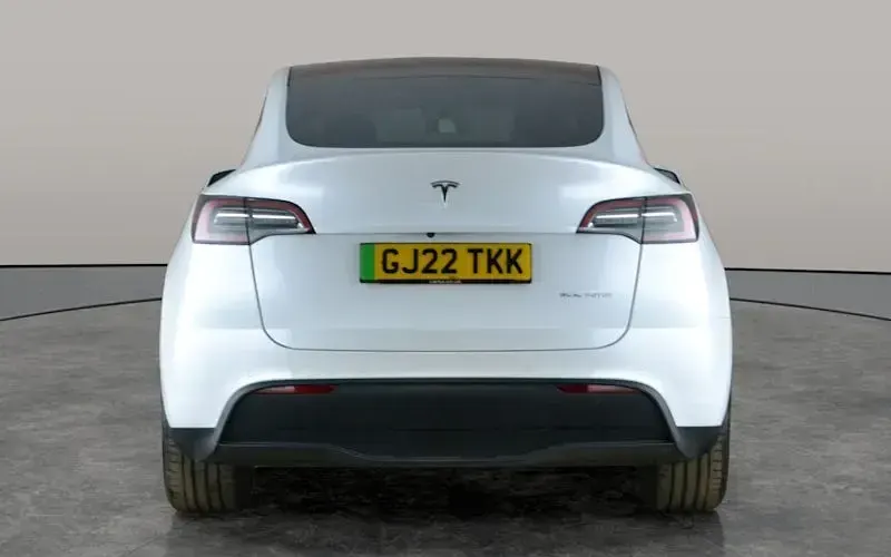 Used Tesla Model Y Long Range AWD 378 kW (514 HP) 2022 White SUV