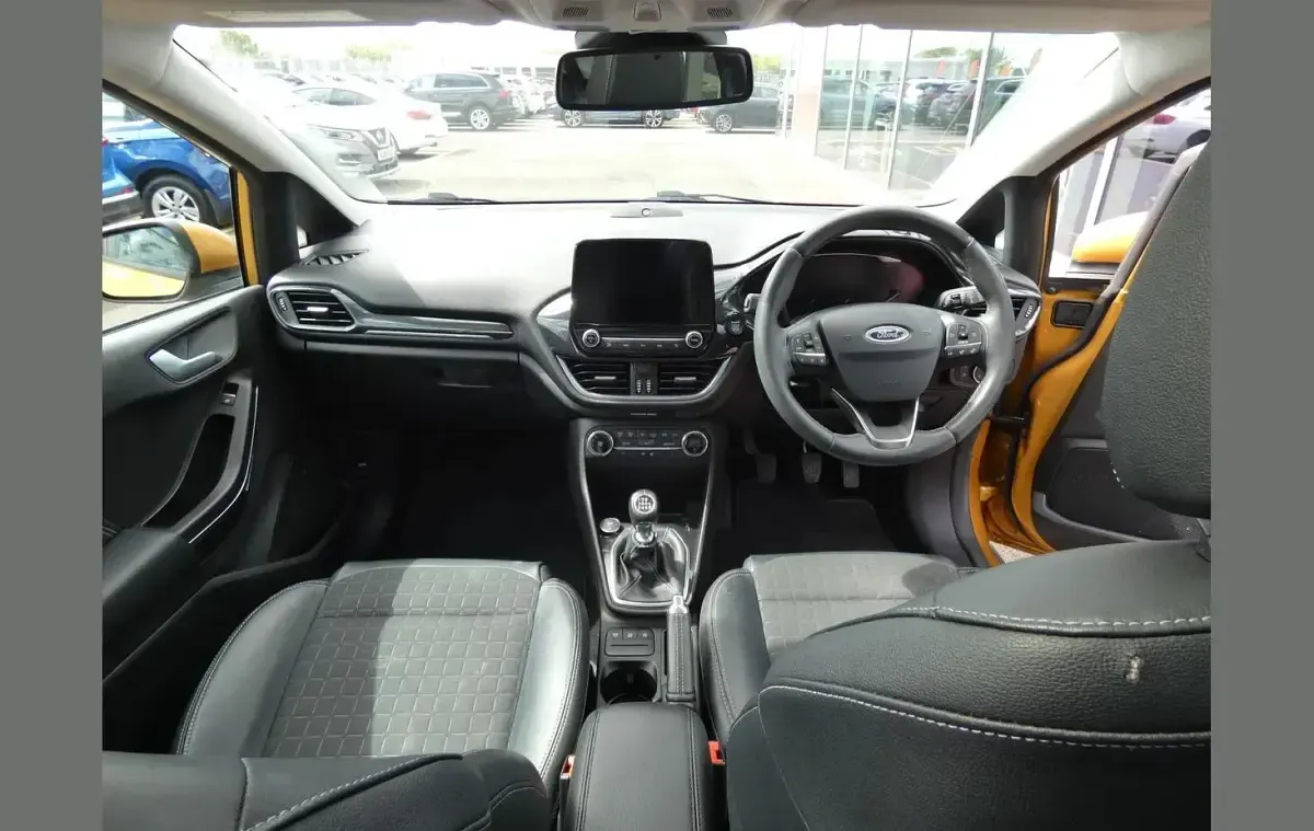 Used Ford Fiesta Active X 138 HP (101 kW) 2019 Yellow Hatchback