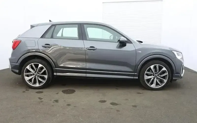 Used Audi Q2 S-Line 150 HP (110 kW) 2026 SUV
