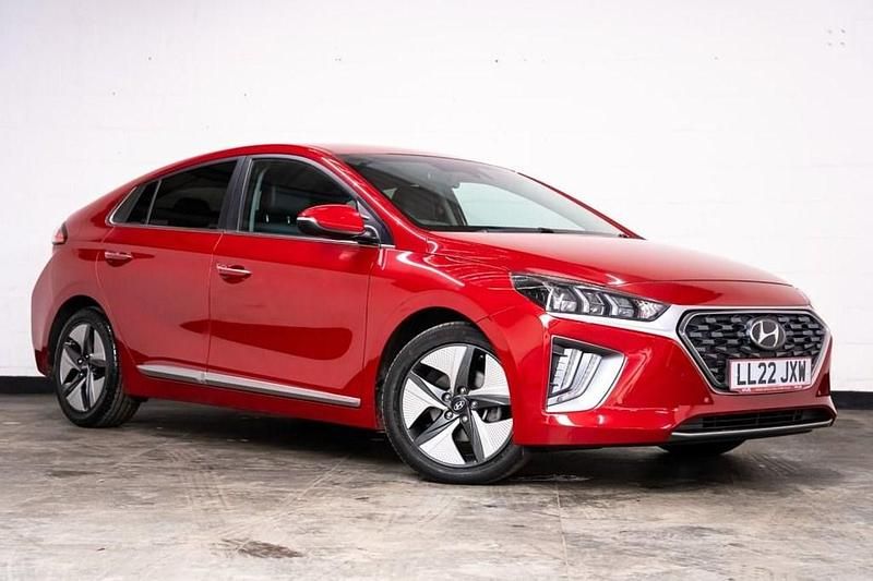 Used Hyundai Ioniq Premium SE 141 HP (103 kW) 2022 Red Hatchback