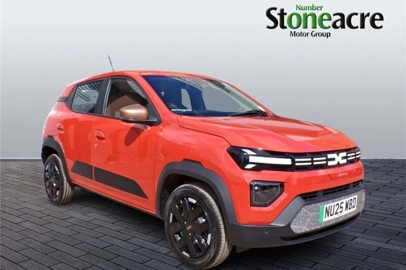 Red New 2025 Dacia Spring Extreme Hatchback | £13,995 (Fair price) - Image 1/4
