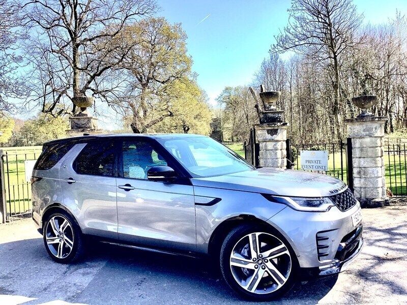 Grey Used 2021 Land Rover Discovery 5 SE Dynamic SUV | £28,995 (Good price) - Image 1/4