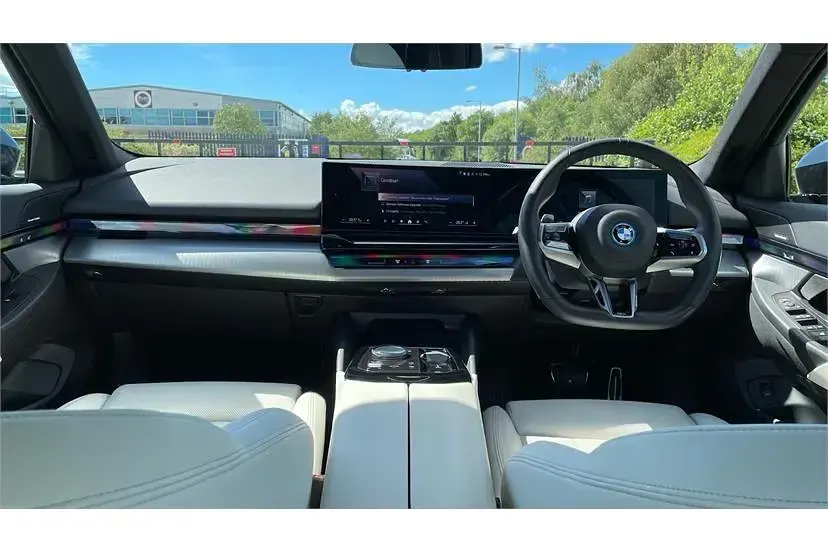 Used BMW i5 M Sport 250 kW (340 HP) 2024 Sophisto grey Sedan