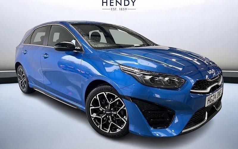 Used 2025 Kia Ceed GT-Line Hatchback | £19,649 (Fair price) - Image 1/4