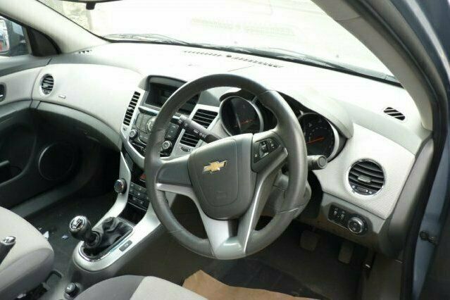 Used Chevrolet Cruze 2010 Sedan