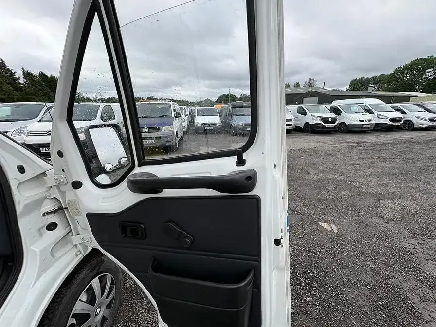 Used Peugeot Boxer 1999 White Van