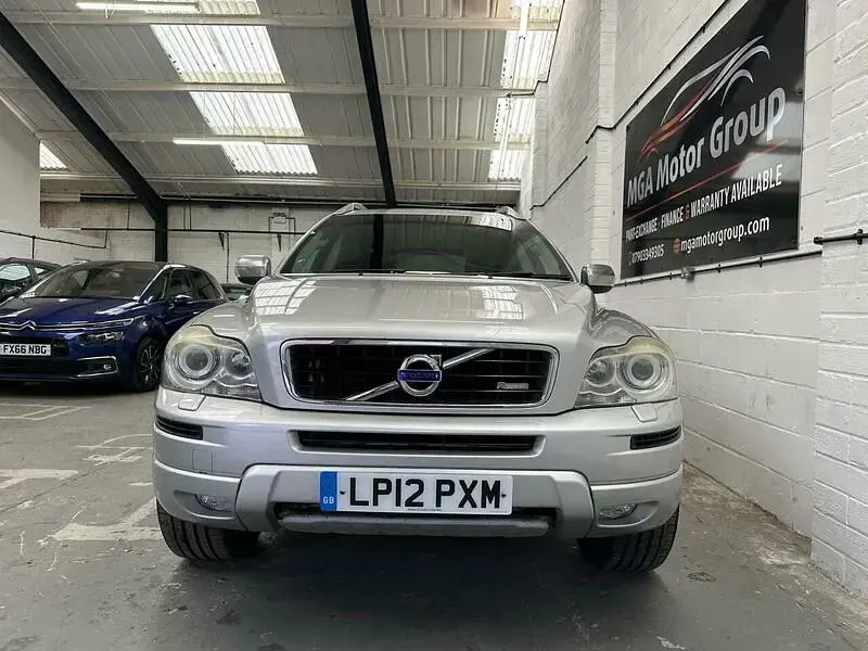 Used Volvo XC90 R-Design 200 HP (147 kW) 2012 Silver SUV