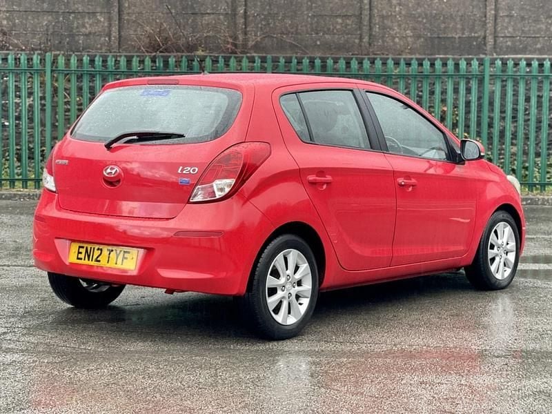 Used Hyundai i20 Active 2012 Red Hatchback