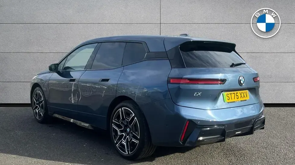 Used BMW iX M Sport 295 kW (402 HP) 2025 Blue SUV
