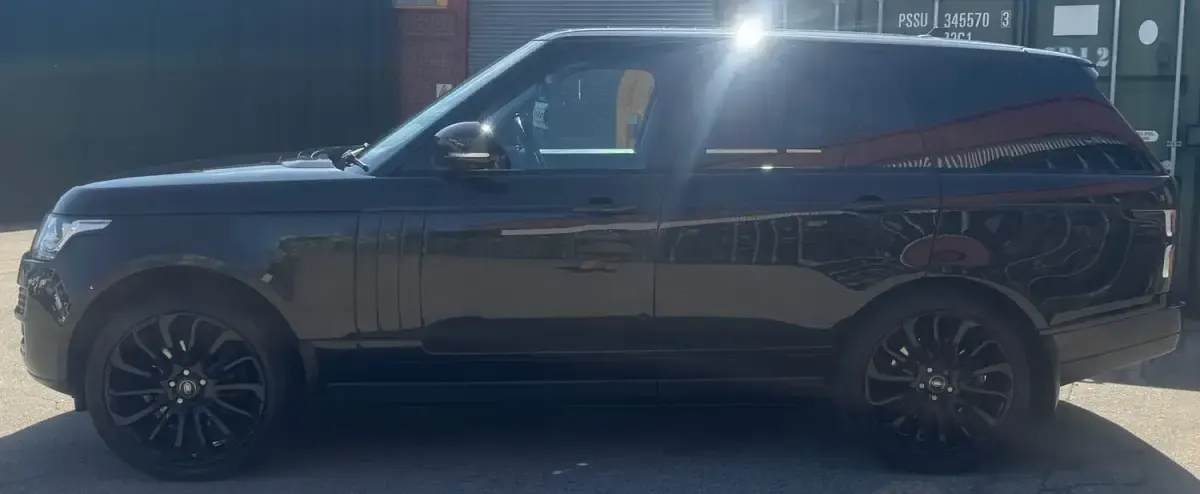 Begagnad Land Rover Range Rover Autobiography 335 HK (246 kW) 2014 Svart SUV