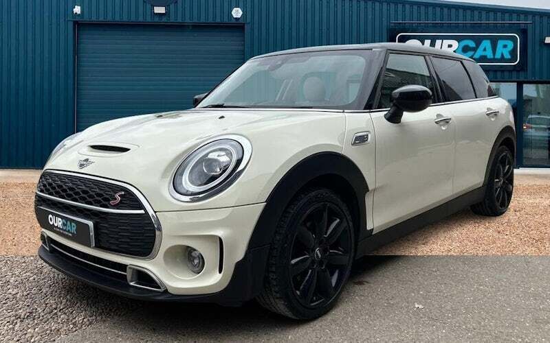 White Used 2020 Mini Cooper Clubman Exclusive Estate | £12,290 (Good price) - Image 1/3