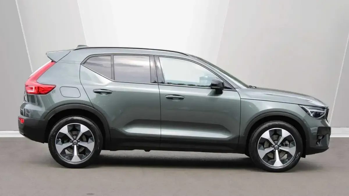 Used Volvo XC40 Plus 163 HP (119 kW) 2026 SUV
