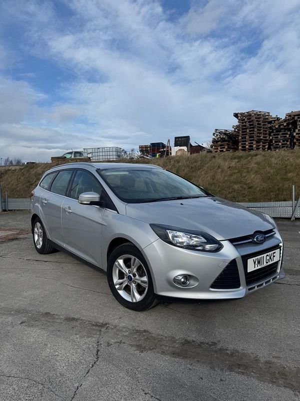 Used Ford Focus Zetec 2011 Silver Estate