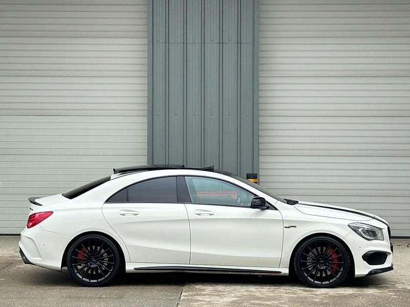 Used Mercedes CLA45 AMG AMG 375 HP (275 kW) 2016 White Sedan