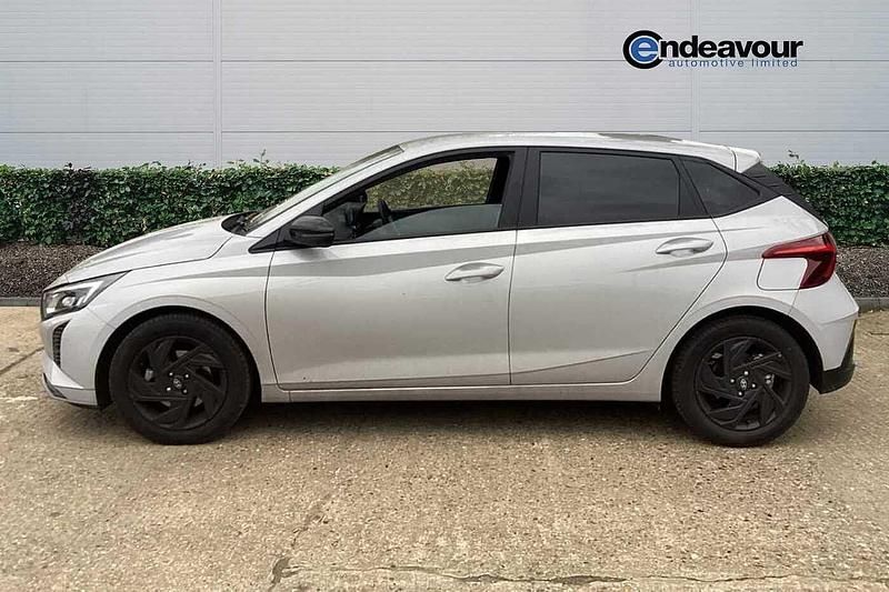 Used Hyundai i20 Blackline 90 HP (66 kW) 2025 Hatchback
