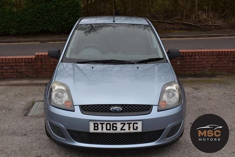 Used Ford Fiesta Style 79 HP (58 kW) 2006 Blue Hatchback