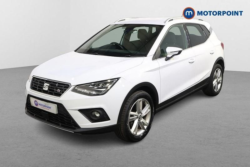 Begagnad Seat Arona FR 116 HK (85 kW) 2019 Vit SUV